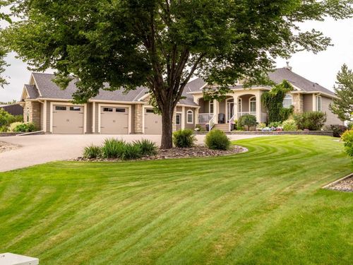 53 Sandstone Rd S, Lethbridge, AB, T1K8C9 | Card Image