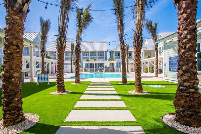 301 S Shore Dr, House other with 6 bedrooms, 6 bathrooms and 2 parking in Port Aransas TX | Image 36