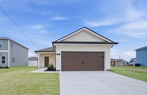 100 Philips Dr, Manchester, TN, 37355-2745 | Card Image