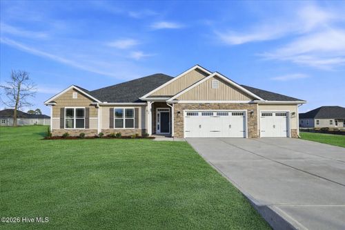 104 Manchester Ct, La Grange, NC, 28551 | Card Image