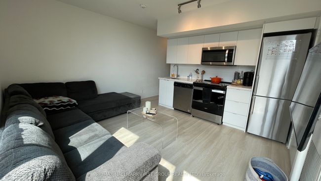 1022 - 30 Tretti Way, Condo with 1 bedrooms, 1 bathrooms and null parking in North York ON | Image 17