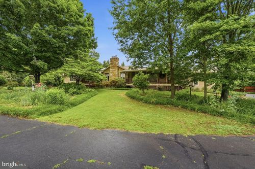 4920 Brook Hills Drive, ANNANDALE, VA, 22003 | Card Image