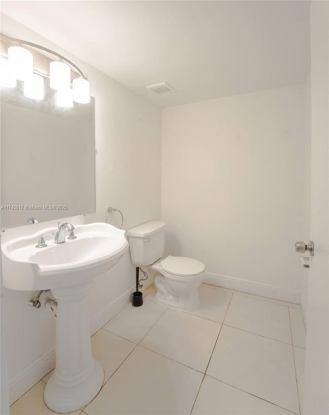 APT-112 - 12178 Saint Andrews Pl, Condo with 3 bedrooms, 3 bathrooms and null parking in Miramar FL | Image 15