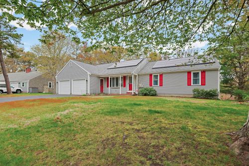 125 Sullivan Rd, West Yarmouth, MA, 02673-3593 | Card Image