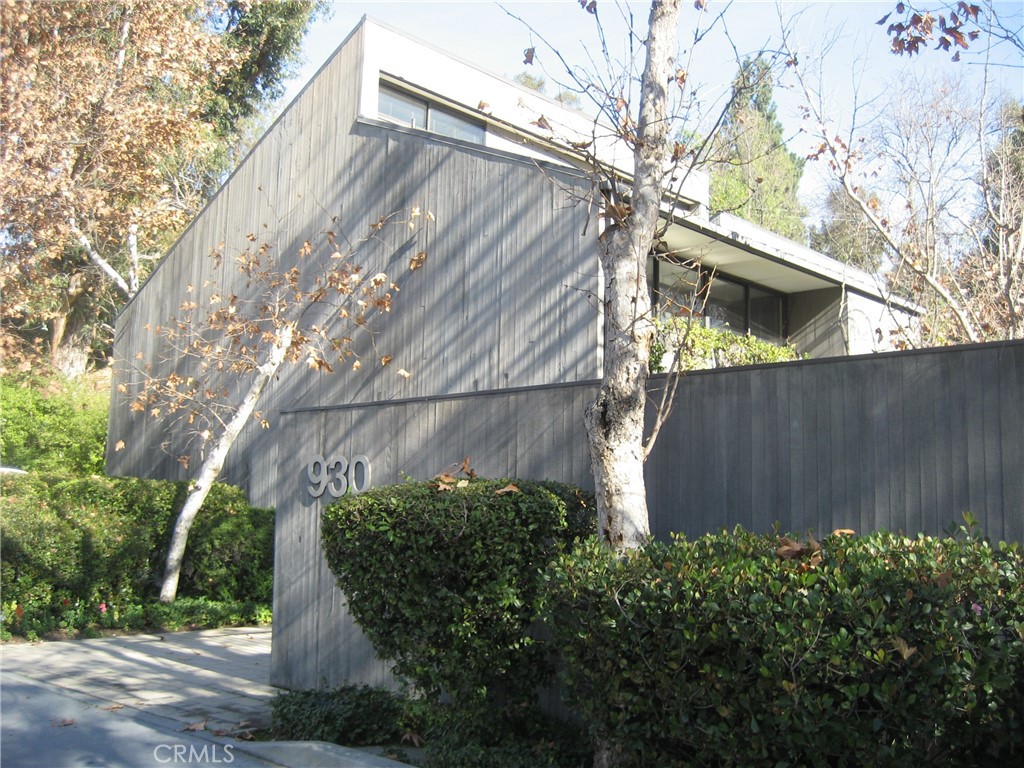 1-930 Colorado Blvd, Los Angeles, CA 90041
