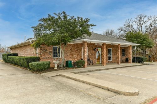 2500 Harwood Rd, Bedford, TX, 76021-3606 | Card Image