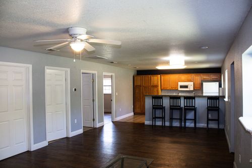 611 Gladness, Rhome, TX, 76078-4314 | Card Image