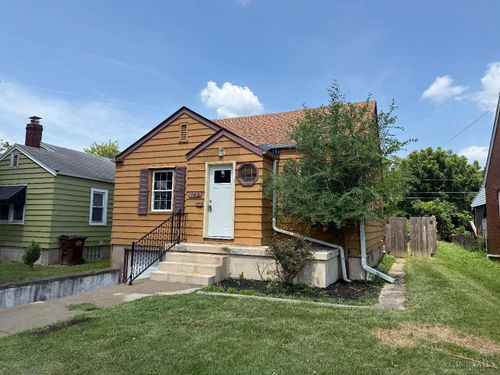 762 Coralie Ave, Hamilton, OH, 45013-3211 | Card Image