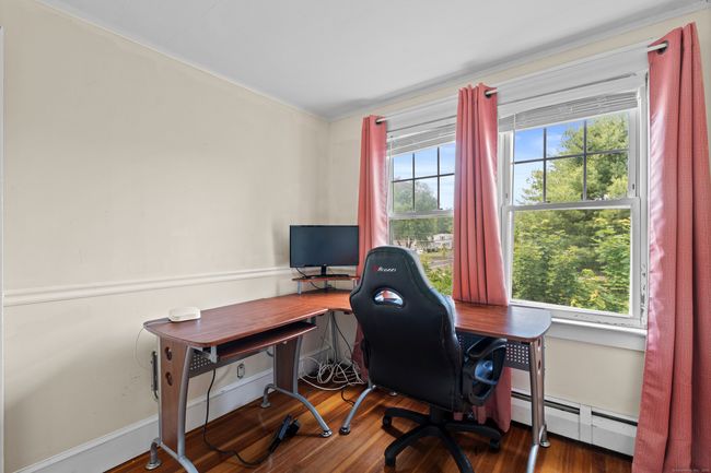 136 Bloomfield Ave, House other with 3 bedrooms, 2 bathrooms and 3 parking in Windsor CT | Image 25