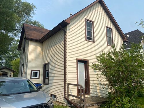 46 Paget St N, New Liskeard, ON, P0J1P0 | Card Image