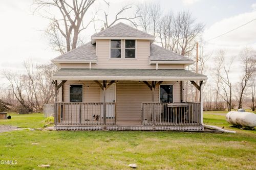 301 Park St, Buchanan, ND, 58420-4018 | Card Image