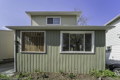 575 E Drayton St, Ferndale, MI, 48220-1328 | Card Image