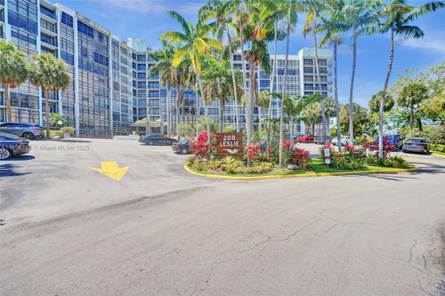 apt-1031-200 Leslie Dr, Hallandale Beach, FL, 33009-7342 | Card Image