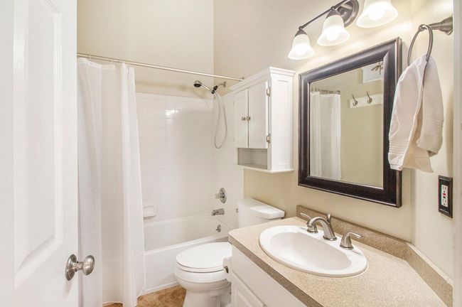 1751 Andover Blvd, House other with 3 bedrooms, 2 bathrooms and null parking in Howell MI | Image 16