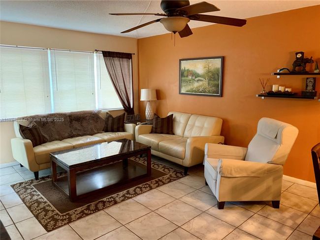 APT-103F - 330 Se 2 Nd St, Condo with 1 bedrooms, 1 bathrooms and null parking in Hallandale Beach FL | Image 11