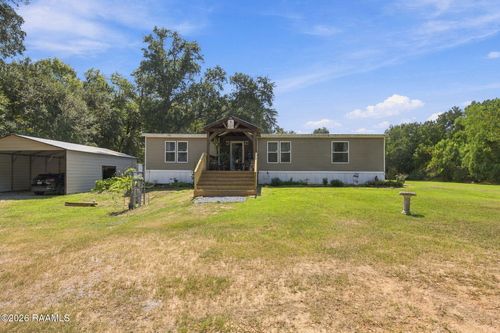 555 Iowa Ave, Gueydan, LA, 70542-5351 | Card Image