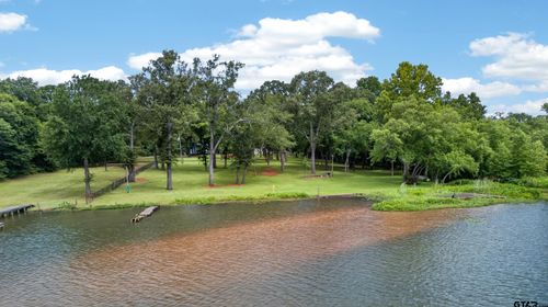 2401 Lake Park Ln, Jacksonville, TX, 75766-8845 | Card Image