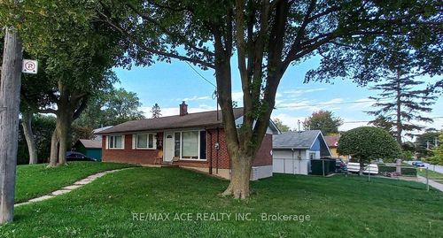 bsmt-2 Botany Hill Rd, Scarborough, ON, M1G3K2 | Card Image