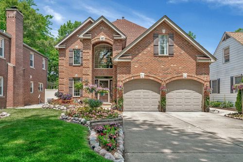 2319 Hutchison Rd, Flossmoor, IL, 60422-1326 | Card Image