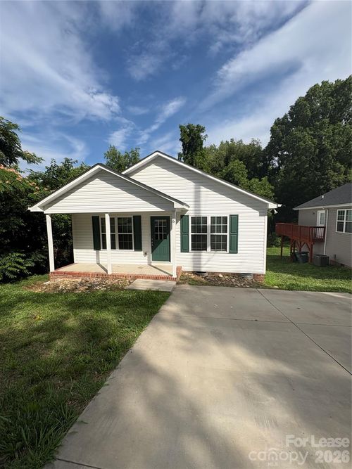6 Meadowview Ave Sw, Concord, NC, 28027-6321 | Card Image