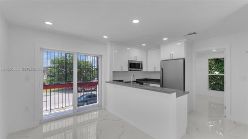 7-2623 Nw 24th St, Miami, FL, 33142-7269 | Card Image