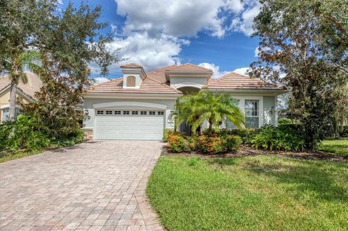 7475 Edenmore St, LAKEWOOD RANCH, FL, 34202-7901 | Card Image