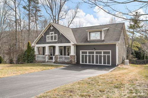 17 Moser Sedge Ct, Biltmore Lake, NC, 28715-9525 | Card Image