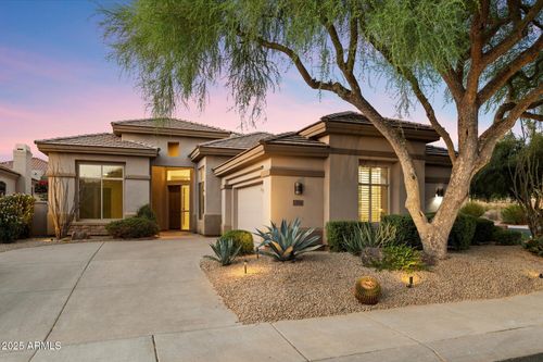 8262 E Gilded Perch Dr, Scottsdale, AZ, 85255-3912 | Card Image