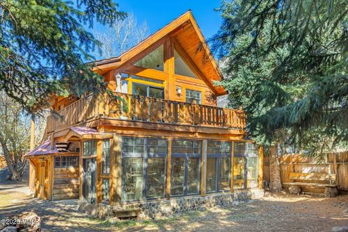 817 Main St, Minturn, CO, 81645-5120 | Card Image