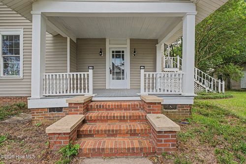 406 King St, Wrens, GA, 30833-1421 | Card Image