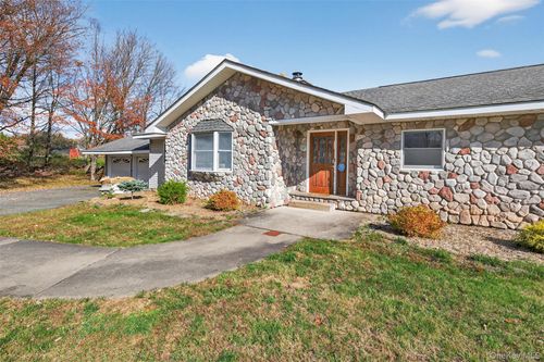 158 Wade Rd, Liberty, NY, 12754-2812 | Card Image