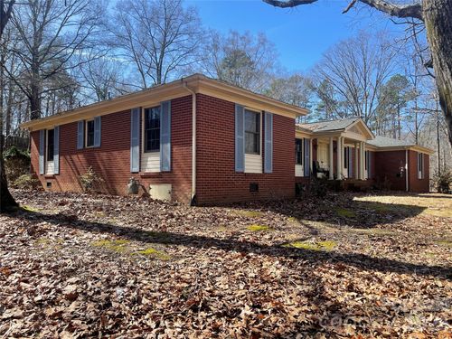 215 Rankin Rd, Landis, NC, 28088-2040 | Card Image