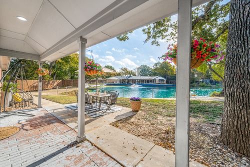 204 Pembrook St, Lake Dallas, TX, 75065-2318 | Card Image