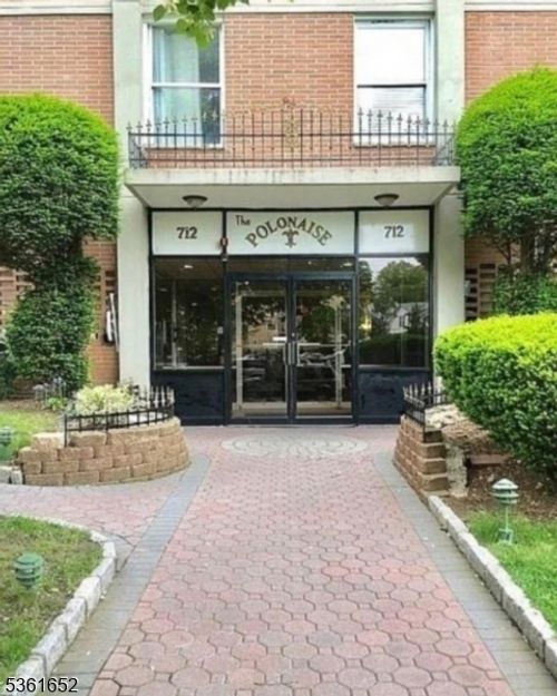 704 N Broad St, Elizabeth, NJ, 07208-2307 | Card Image