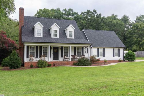 110 Richland Dr, Easley, SC, 29642-8972 | Card Image