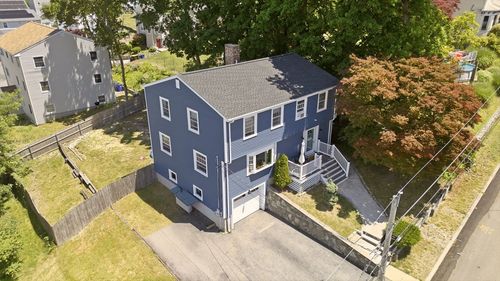88 Jones St, Fall River, MA, 02720-4120 | Card Image