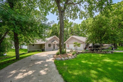 5999 150th Ave Ne, Spicer, MN, 56288-9660 | Card Image