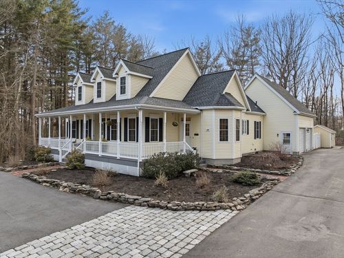 14 Salisbury St, Grafton, MA, 01519-1318 | Card Image