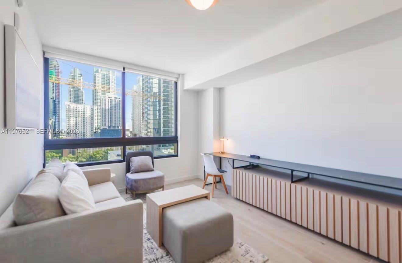 Residential Lease in Miami 2