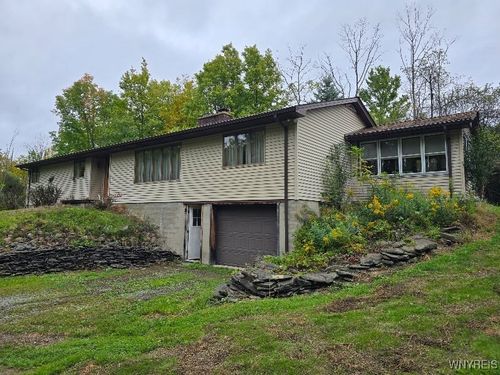 4823 Woods Road, Wales, NY, 14052 | Card Image