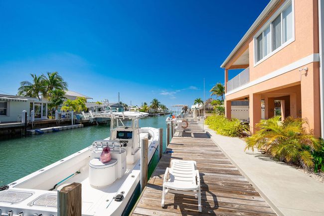 Dock View | Image 16