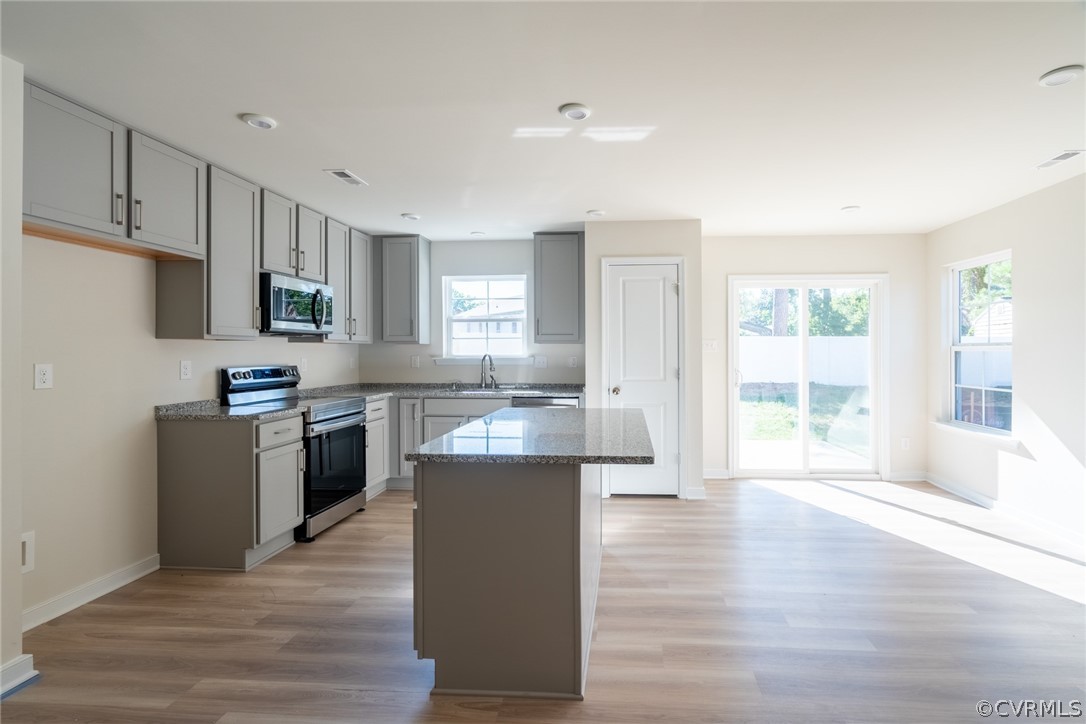 Grand Reserve Ln, Richmond, VA 23223