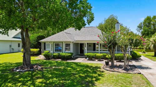 415 Lake Park Dr., Myrtle Beach, SC, 29588 | Card Image