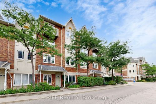703-28 Rosebank Dr, Scarborough, ON, M1B5Z1 | Card Image