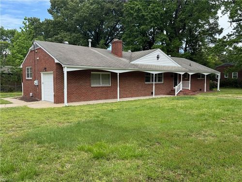 390 Hiden Blvd, Newport News, VA, 23606-2937 | Card Image