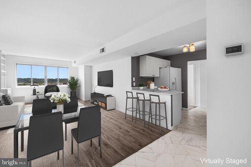 unit-1102-5340 Holmes Run Pkwy, ALEXANDRIA, VA, 22304-2823 | Card Image