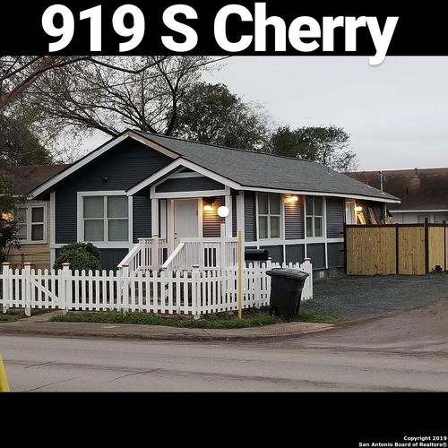 919 S Cherry St, San Antonio, TX, 78210-1763 | Card Image