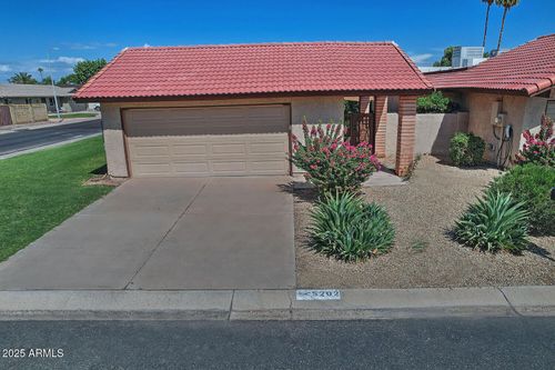 5202 E Tamblo Dr, Phoenix, AZ, 85044-2331 | Card Image