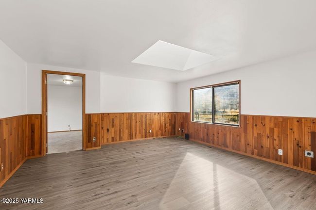 Second Living Space | Image 18