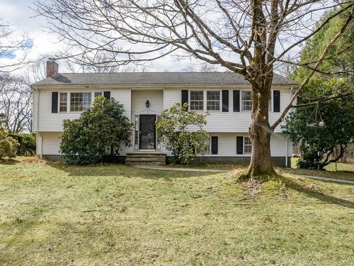 7 Gregory Ln, Wayland, MA, 01778-4613 | Card Image